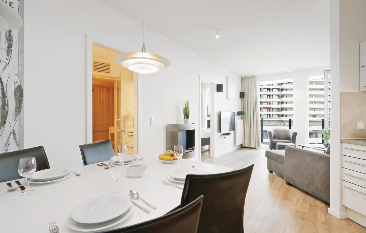 Lovely Apartment In Luebeck Travemuende With Sauna Exteriör bild